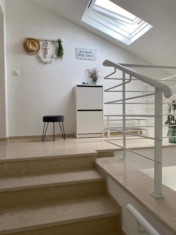Apartment Vital Nerezine Eksteriør billede