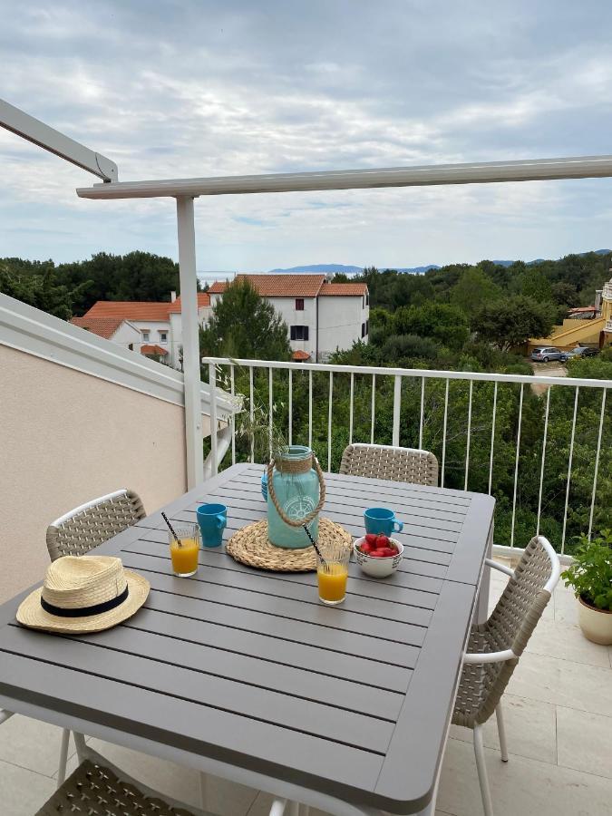 Apartment Vital Nerezine Eksteriør billede