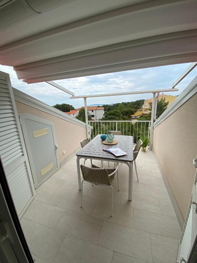 Apartment Vital Nerezine Eksteriør billede